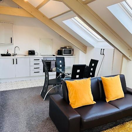 City Blessed Apartment 4 With Free Parking ノース・シールズ エクステリア 写真